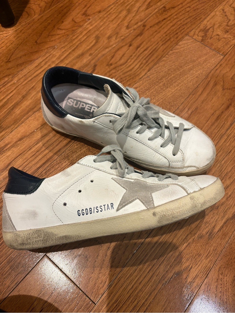 Golden goose Women's Super-Star with suede star and blue heel tab - Picture 3 of 6